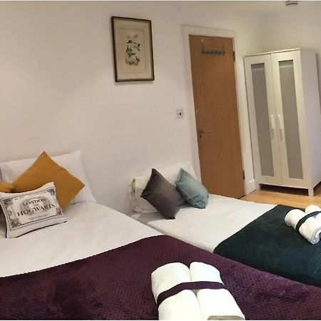 Lovely Private Bedrooms In Euston, Central Лондон Екстериор снимка