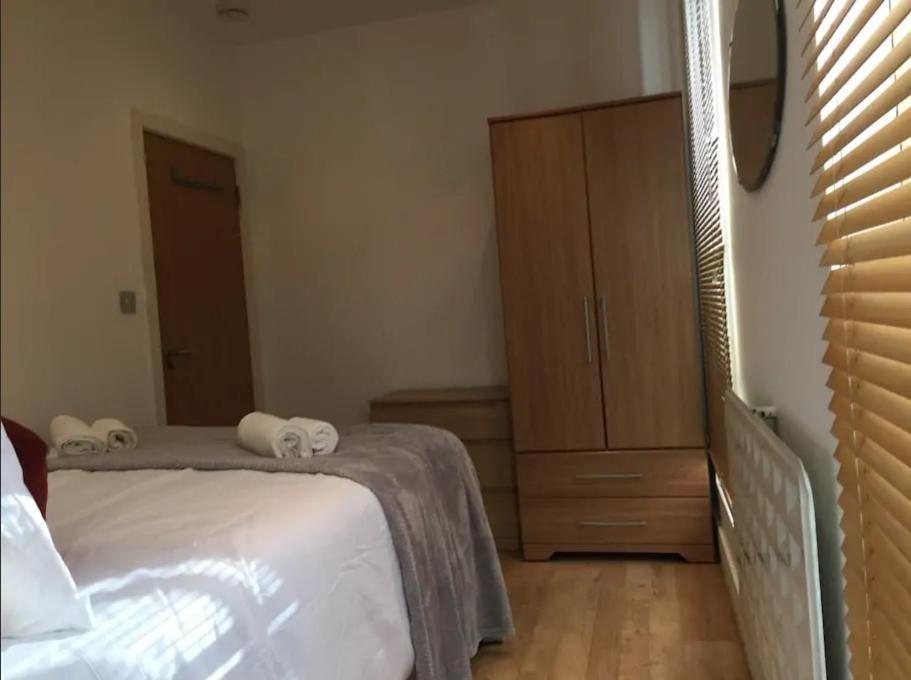 Lovely Private Bedrooms In Euston, Central Лондон Екстериор снимка