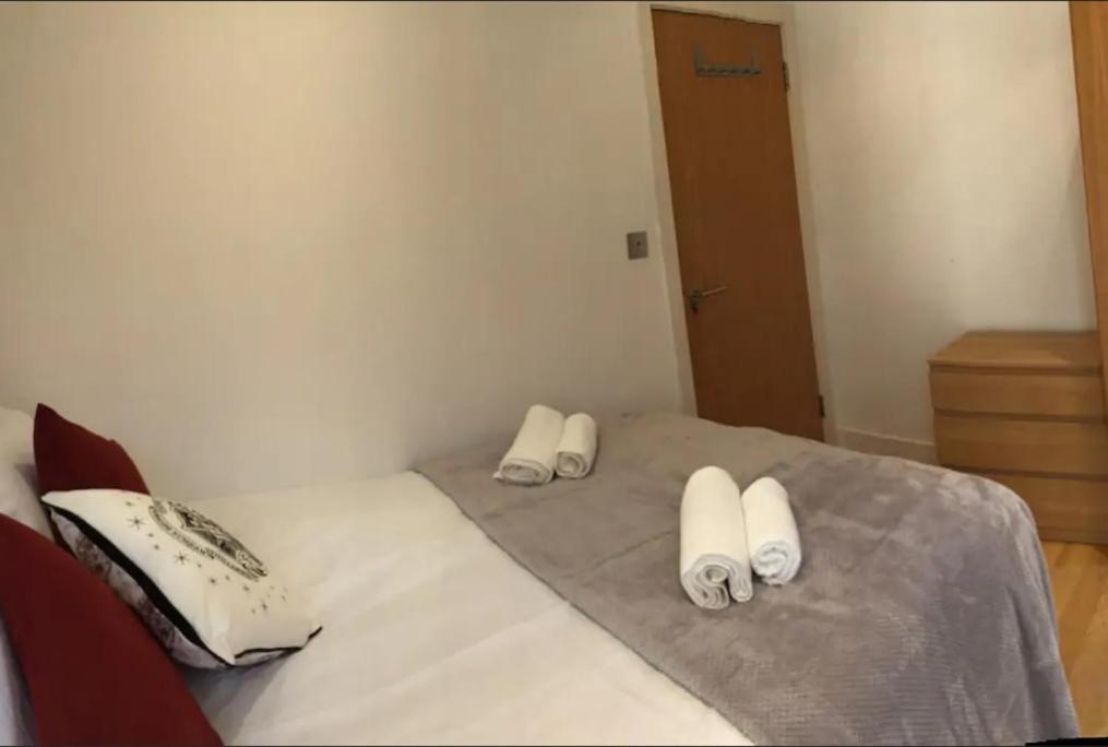 Lovely Private Bedrooms In Euston, Central Лондон Екстериор снимка